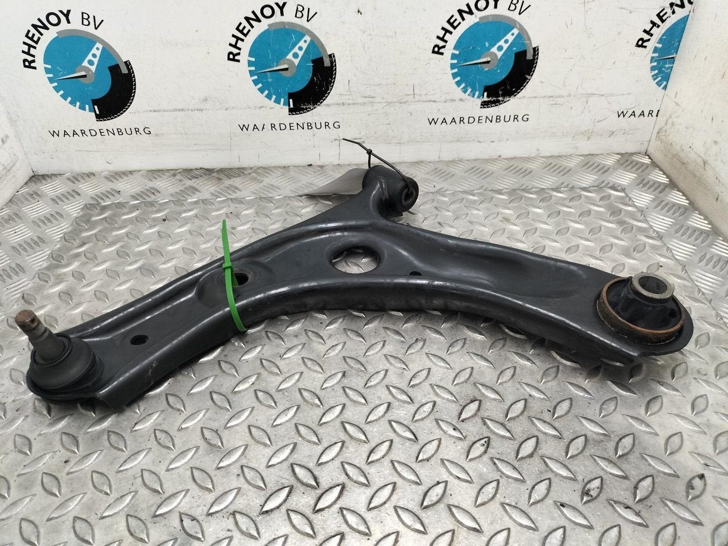 PEUGEOT 108 1.0 e-VTi Active EURO6.3 DRAAGARM ONDER LV 2020, Ophalen of Verzenden, Gebruikt, Stiba lid