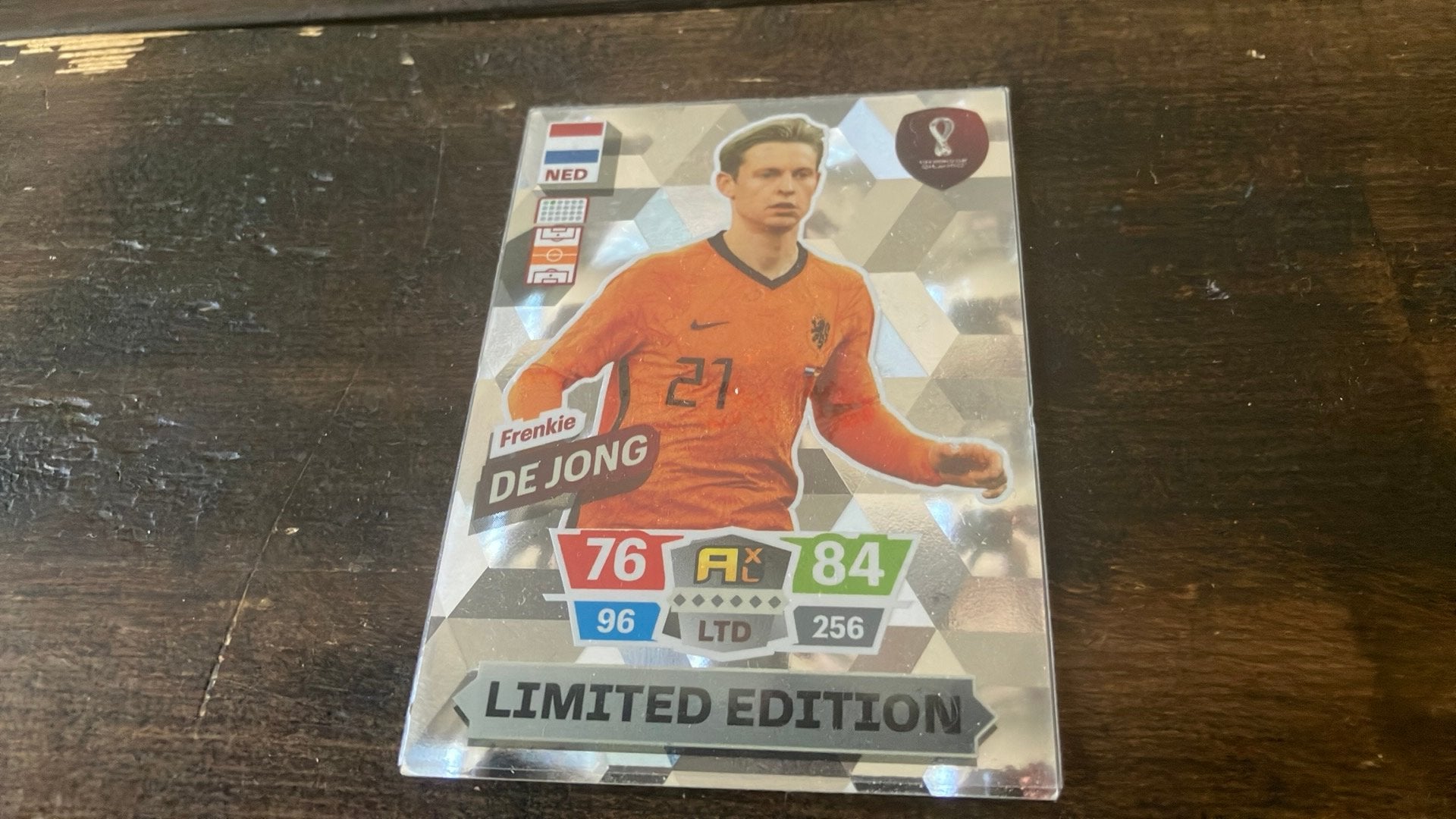 Panini adrenalyn xl qatar 2022 LE Frenkie de Jong kaart, Ophalen of Verzenden, Zo goed als nieuw, Buitenlandse clubs, Poster, Plaatje of Sticker