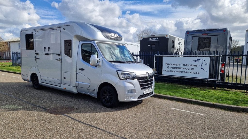Renault Master Occasion paardenwagen 5 zitplaatsen voorzien, Gebruikt, Overige typen