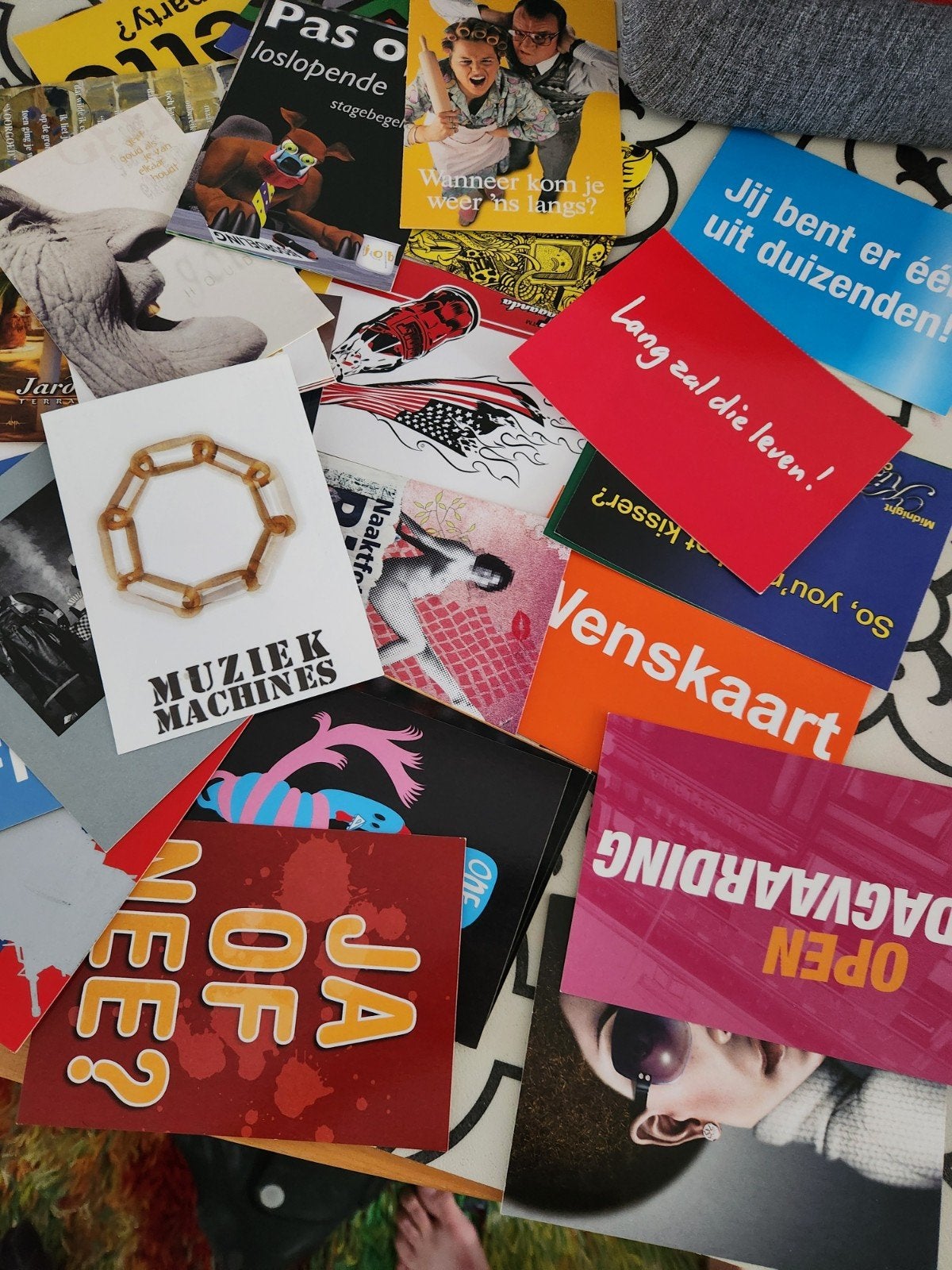 Grote collectie Boomerang kaarten met 11 boeken en rek, Ophalen of Verzenden