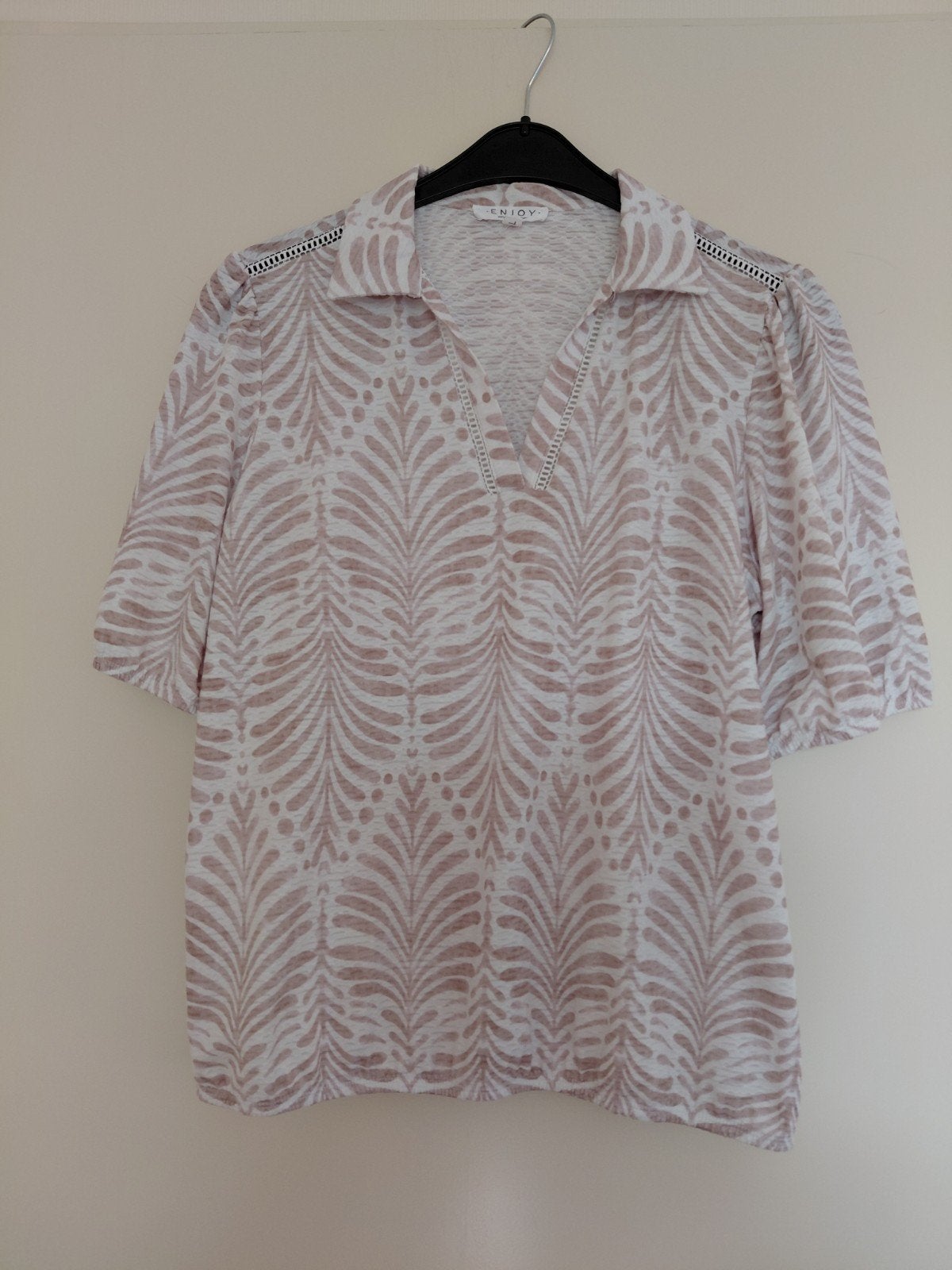 Shirt Enjoy L, Maat 42/44 (L), Enjoy, Ophalen of Verzenden, Zo goed als nieuw
