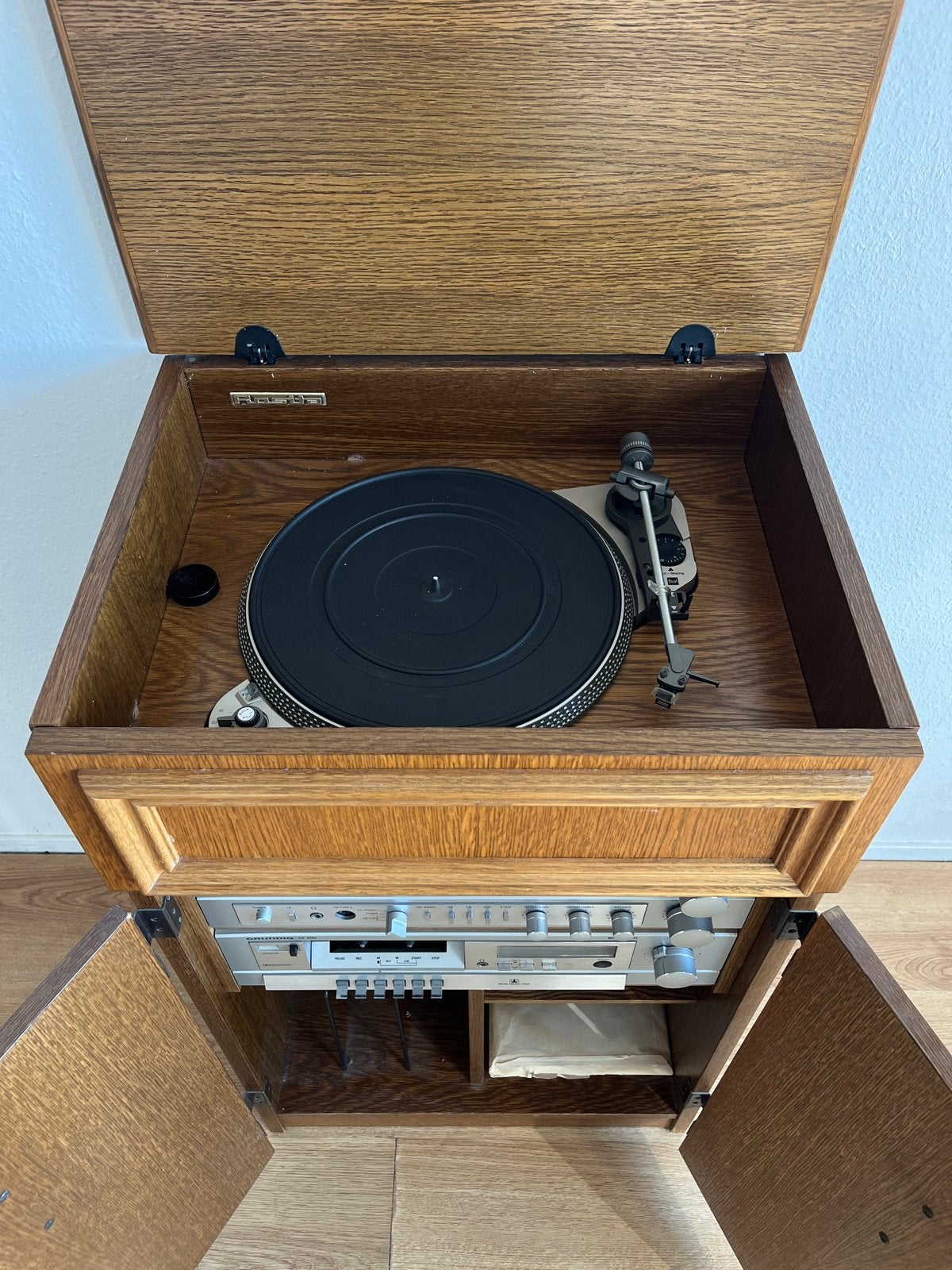 Rosita Radiomeubel met Dual 130 Platenspeler & Grundig Amp, Ophalen of Verzenden, Gebruikt, Dual