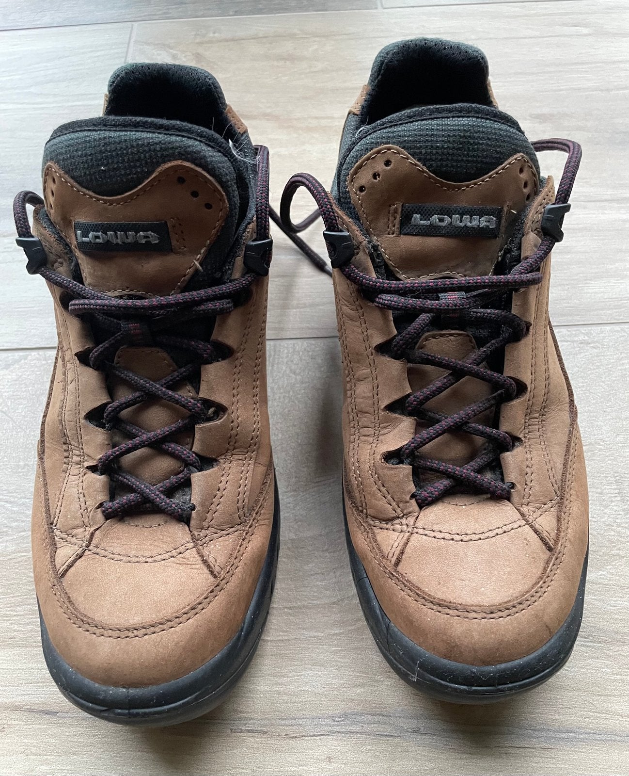 Lowa Strato Low dames wandelschoenen mt 41, Ophalen of Verzenden, Zo goed als nieuw, Schoenen