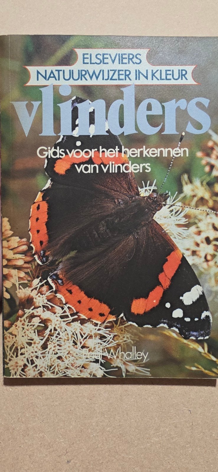Vlinders gids - Elseviers Natuurwijzer in kleur, Boeken, Natuur, Ophalen of Verzenden, Zo goed als nieuw, Natuur algemeen