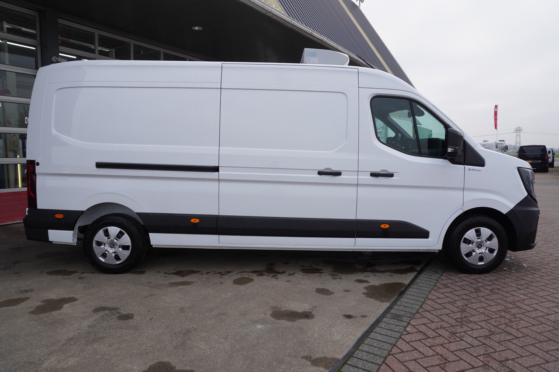Renault Master T35 2.0 dCi 170Pk L3H2 Extra KOELWAGEN Nr. V1, Auto's, 1998 cc, Gebruikt, 4 cilinders, 2707 kg