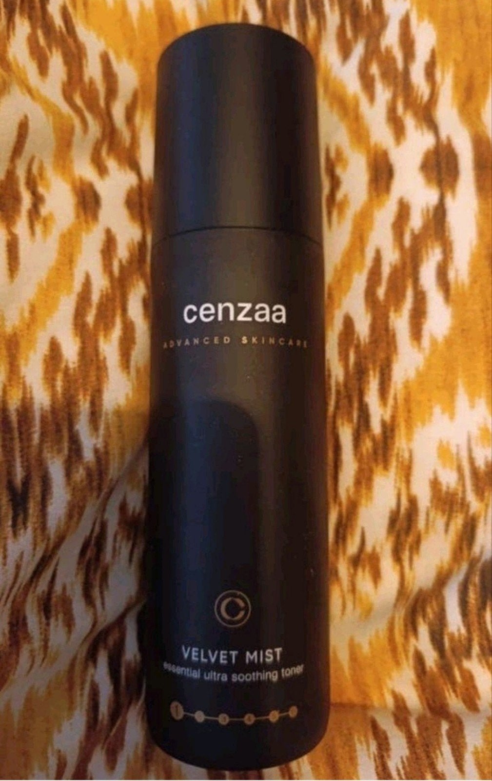 Cenzaa Velvet Mist Essential Ultra Soothing Toner 200ml, Sieraden, Tassen en Uiterlijk, Ophalen of Verzenden, Nieuw, Gehele gezicht