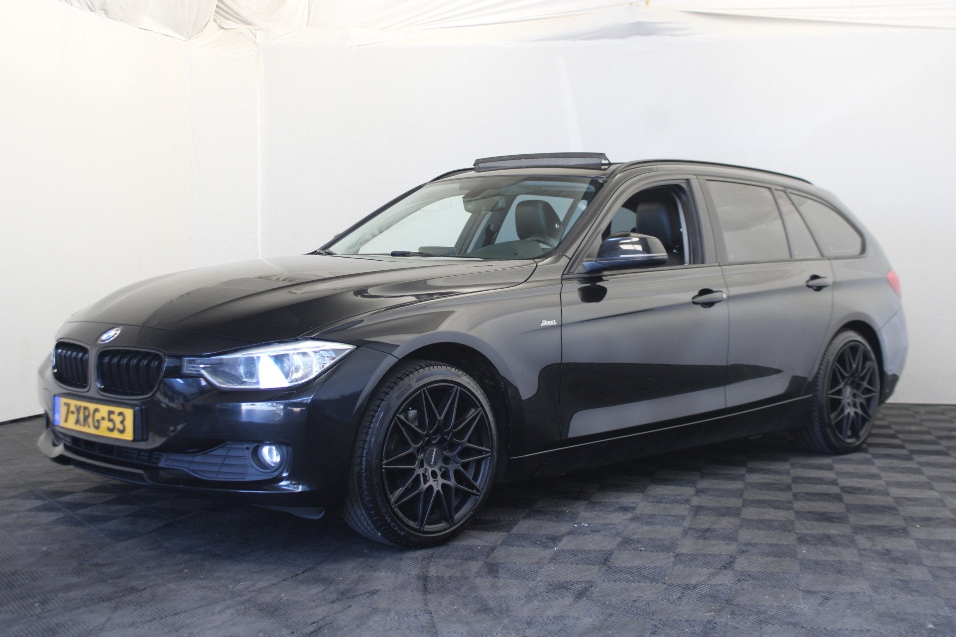 BMW 3 Serie Touring 316i Executive (bj 2013, automaat), Auto's, Automaat, Gebruikt, 4 cilinders, 1445 kg