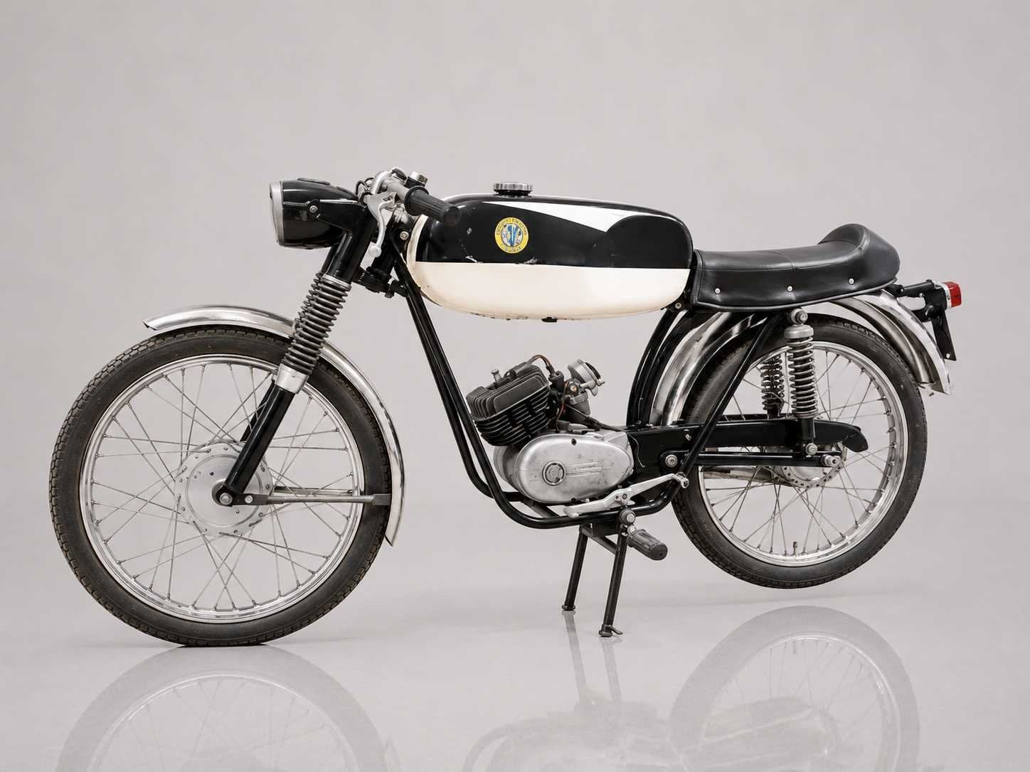 1959 Beta Bianchi Black 50cc | Italian Classic Moped, Overige merken, Overige carrosserieën, Overige brandstoffen, Bedrijf