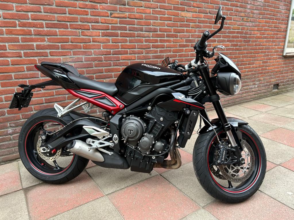 Triumph Street Triple R 765, Motoren, Motoren | Triumph, Occasion, Motorrijbewijs A, 3 cilinders, Particulier