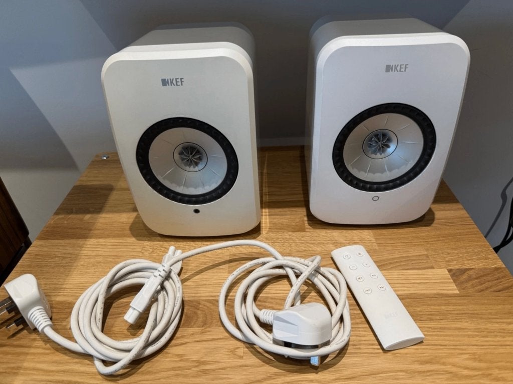 KEF LSX Wireless Speakers | Mineral White