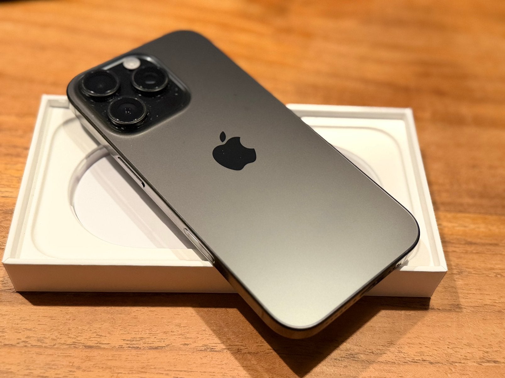 Nette iPhone 16 Pro 256GB black, Telecommunicatie, Mobiele telefoons | Apple iPhone, Zwart, Ophalen of Verzenden, Zo goed als nieuw
