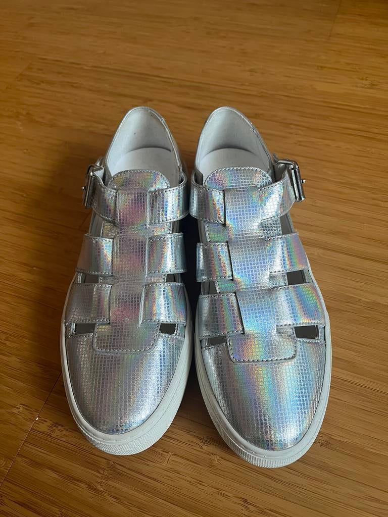 Mooie zomer schoenen, Kleding | Dames, Schoenen, Ophalen of Verzenden, Zo goed als nieuw, Sneakers of Gympen