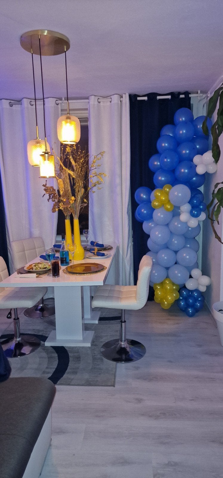 Moderne witte eettafel zonder stoelen, Ophalen, 50 tot 100 cm, 150 tot 200 cm, Modern