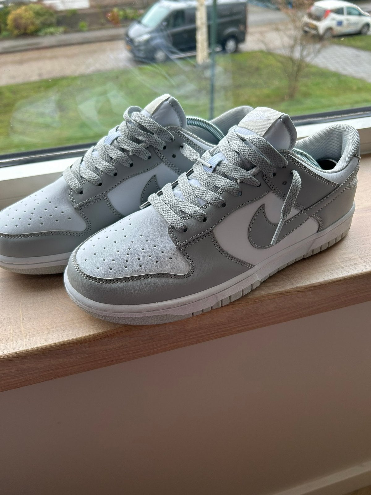 Nike dunks, Wit, Nieuw, Ophalen of Verzenden, Sneakers of Gympen