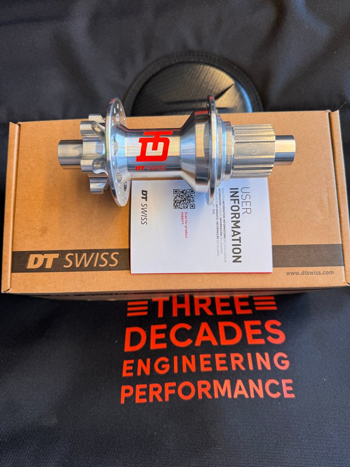 DT Swiss 240 MTB Classic Three Decades DEG90 12x148mm NEW, Fietsen en Brommers, Overige typen, Nieuw, Ophalen of Verzenden, Aluminium
