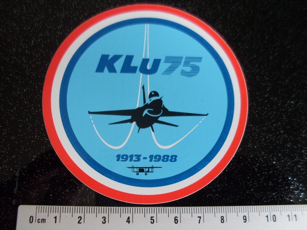 sticker KLu 75 jaar 1913 - 1988 logo straaljager luchtmacht, Verzenden, Zo goed als nieuw, Bedrijf of Vereniging