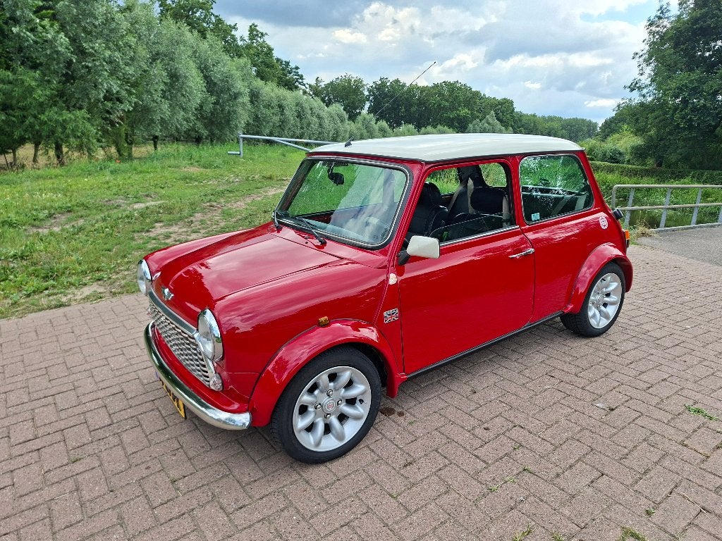 🌞Mini cooper 1999 1.3i 🌞, Auto's, Oldtimers, Zwart, Particulier, 1300 cc, Hatchback