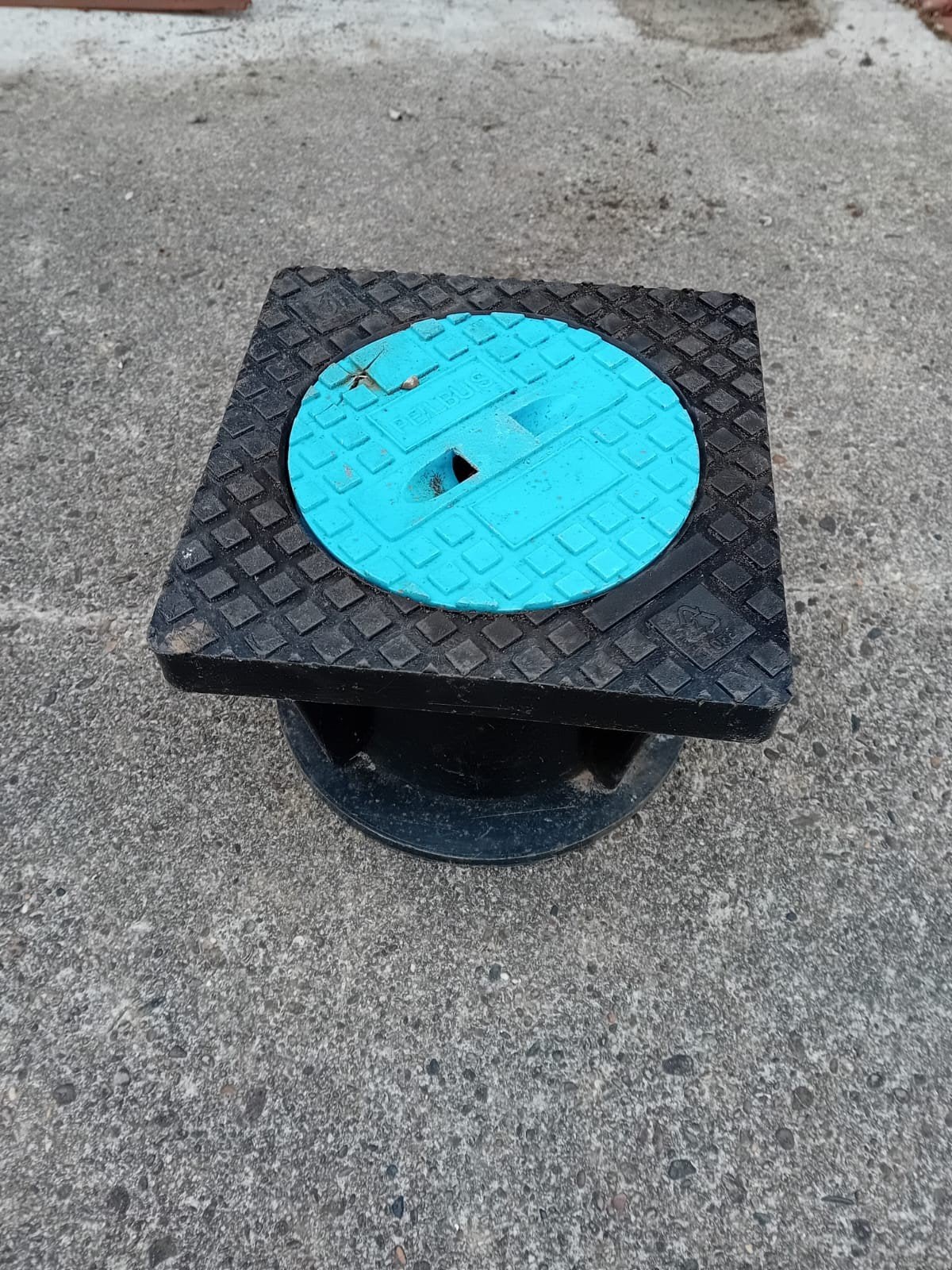 Nieuwe afvoerput met deksel, Doe-het-zelf en Verbouw, Nieuw, Ophalen of Verzenden, Minder dan 2 meter, 80 mm of meer
