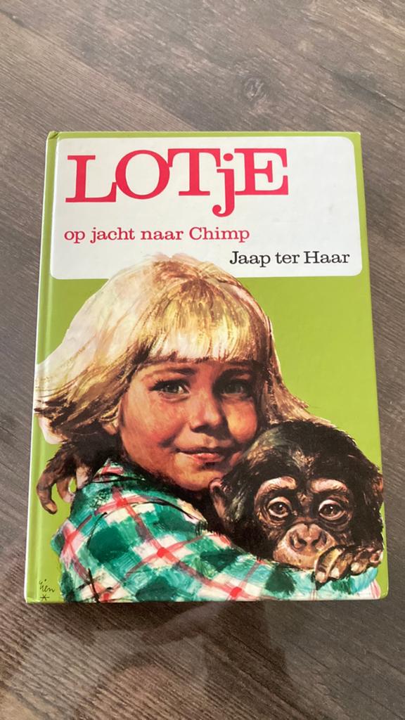 Boek Lotje - Op jacht naar Chimp, Boeken, Ophalen of Verzenden, Gelezen, Fictie algemeen