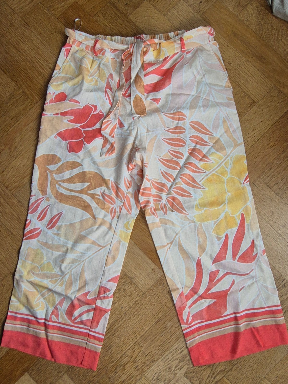 Comma driekwartbroek, maat 42, met elastiek en zakken, Blauw, Maat 42/44 (L), Zo goed als nieuw, Driekwart