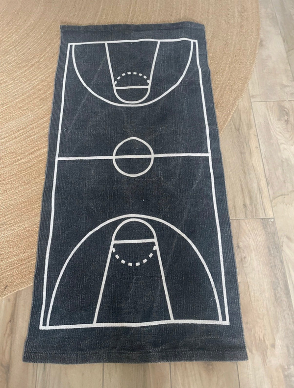 kleed H&M basketbalveld, Gebruikt, Stoer, 100 tot 150 cm, 50 tot 100 cm
