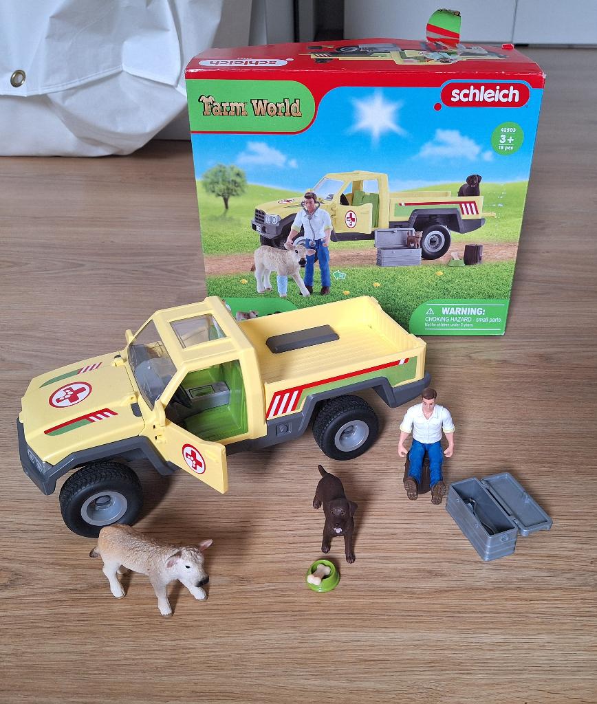 Schleich dierenartsbezoek op de boerderij (42503), Kinderen en Baby's, Speelgoed | Overig, Ophalen of Verzenden, Zo goed als nieuw