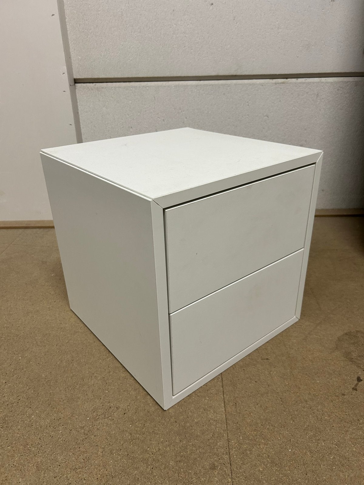 IKEA EKET Kastje met 2 lades - Wit, Huis en Inrichting, Ophalen, Gebruikt, Minder dan 45 cm, Minder dan 55 cm