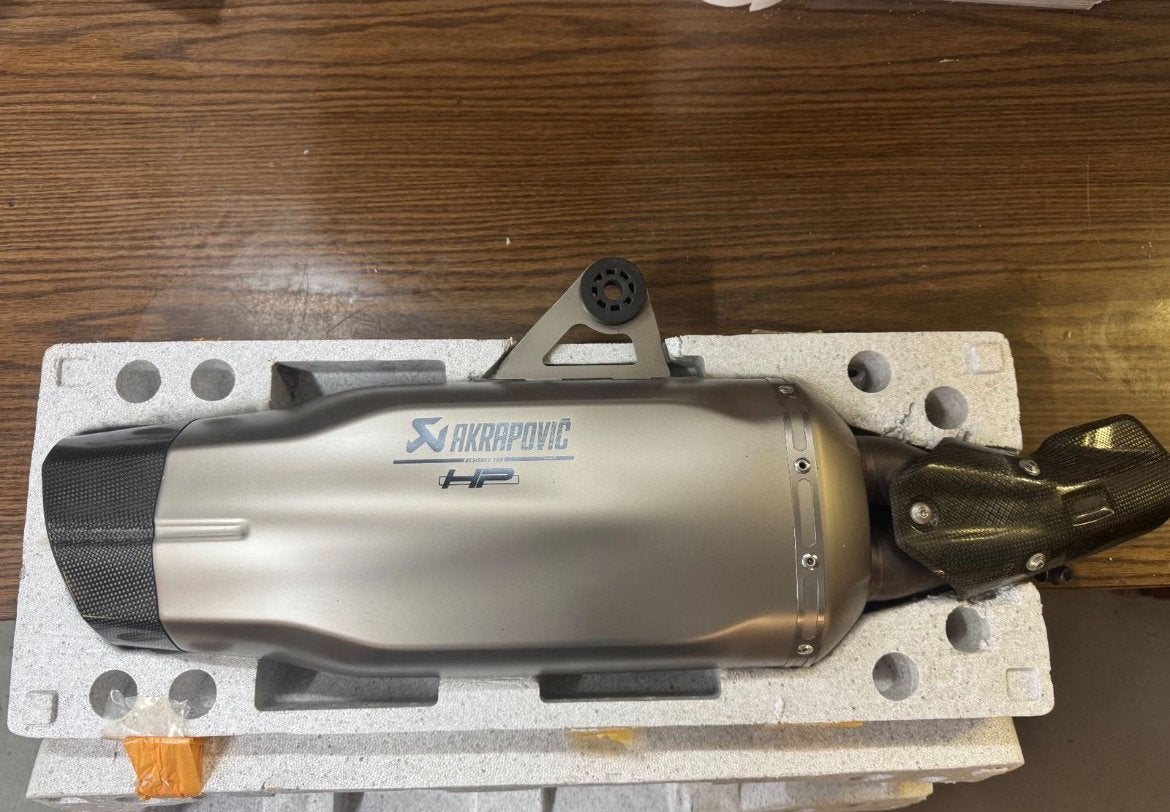 Akrapovic BMW R1250GS uitlaat, Motoren, Ophalen of Verzenden, Gebruikt