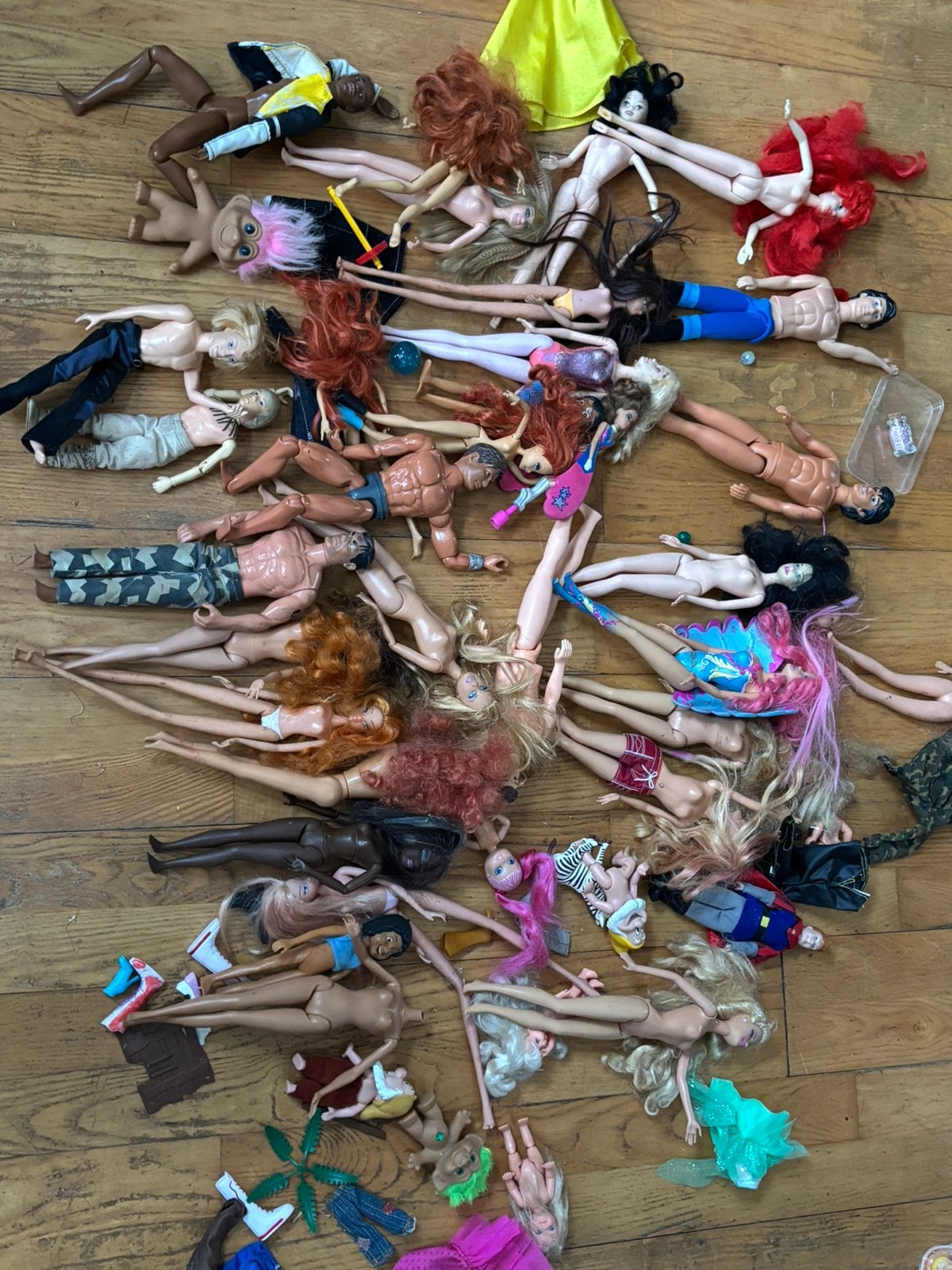 Verschillende (Barbie- en actioman) poppen, Ophalen, Gebruikt, Barbie