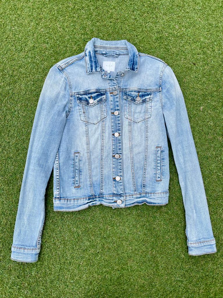 TE KOOP: lichtblauw Vila spijkerjasje maat S - ZGAN, Ophalen of Verzenden, Zo goed als nieuw, Maat 36 (S), Blauw