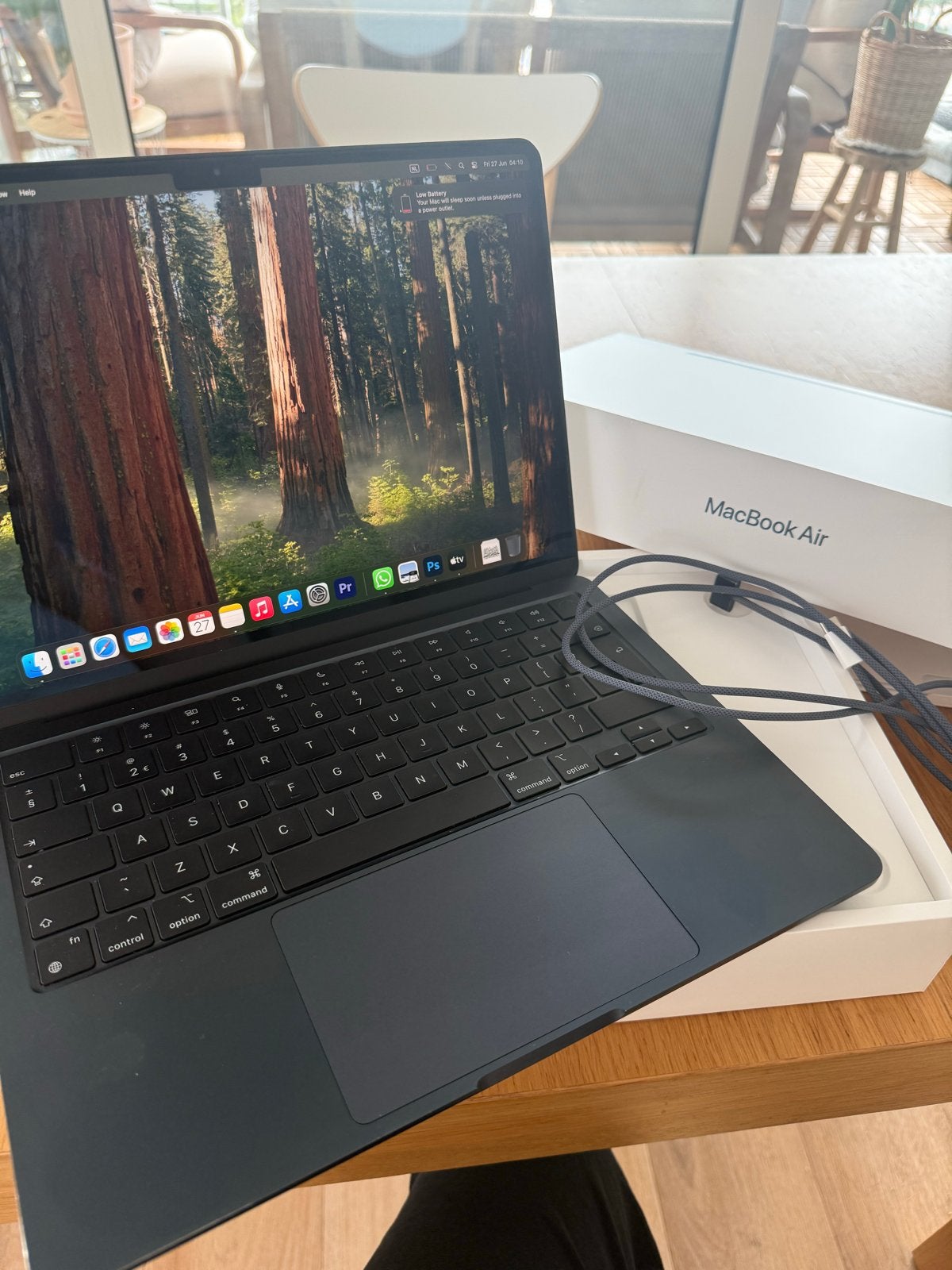 MacBook Air M2 2022 - 13.6 inch, 8GB RAM, 256GB SSD, 256 GB, Qwerty, 8 GB, 13 inch