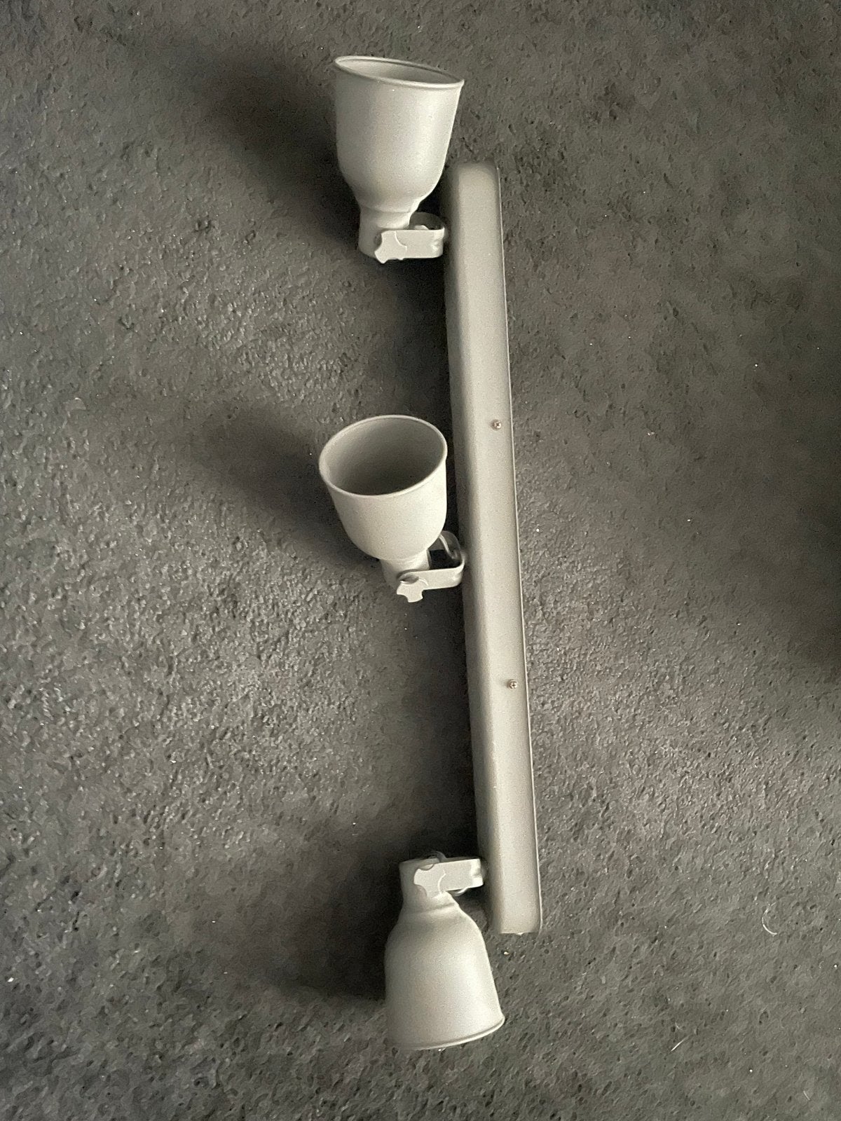IKEA plafondspot met 3 verstelbare spots, Gebruikt, Ophalen of Verzenden, Geschikt voor plafondmontage, Metaal