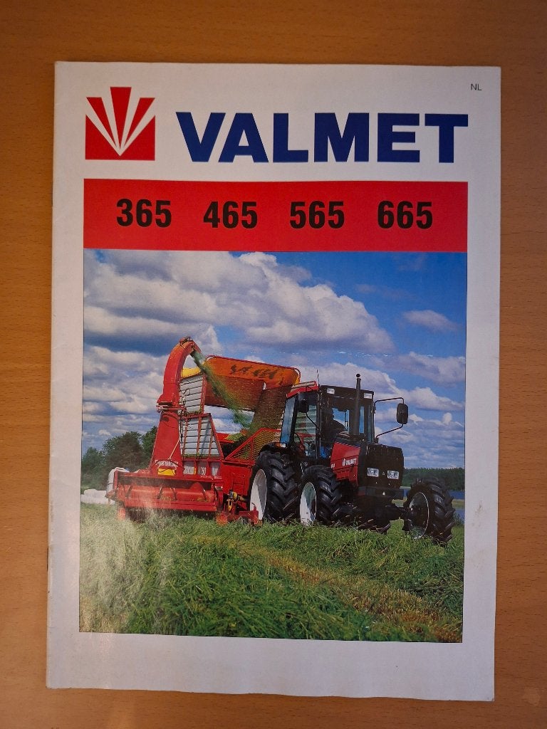 Folder Valmet 365, 465, 565 en 665 Nederlandstalig, Ophalen of Verzenden, Gelezen, Tractor en Landbouw