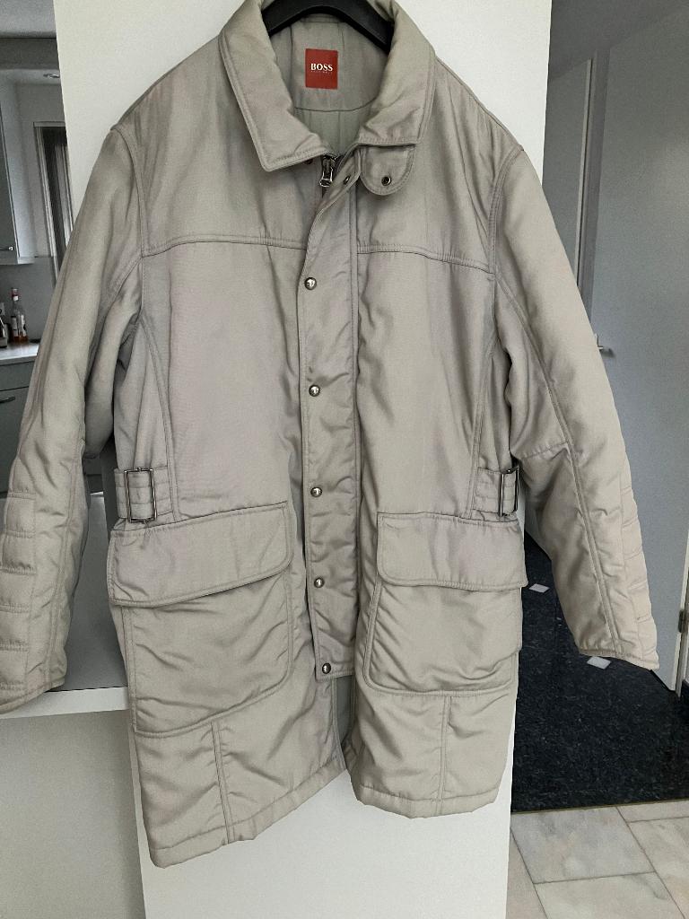 Hugo Boss Warme half lange winterjas maat 54  , Kleding | Heren, Jassen | Winter, Maat 52/54 (L), Overige kleuren, Ophalen of Verzenden