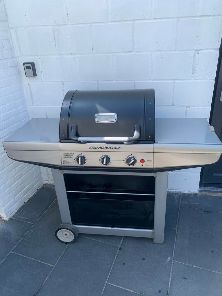Campingaz adelaine premium 3 gasbarbecue, Tuin en Terras, Gasbarbecues, Ophalen, Zo goed als nieuw