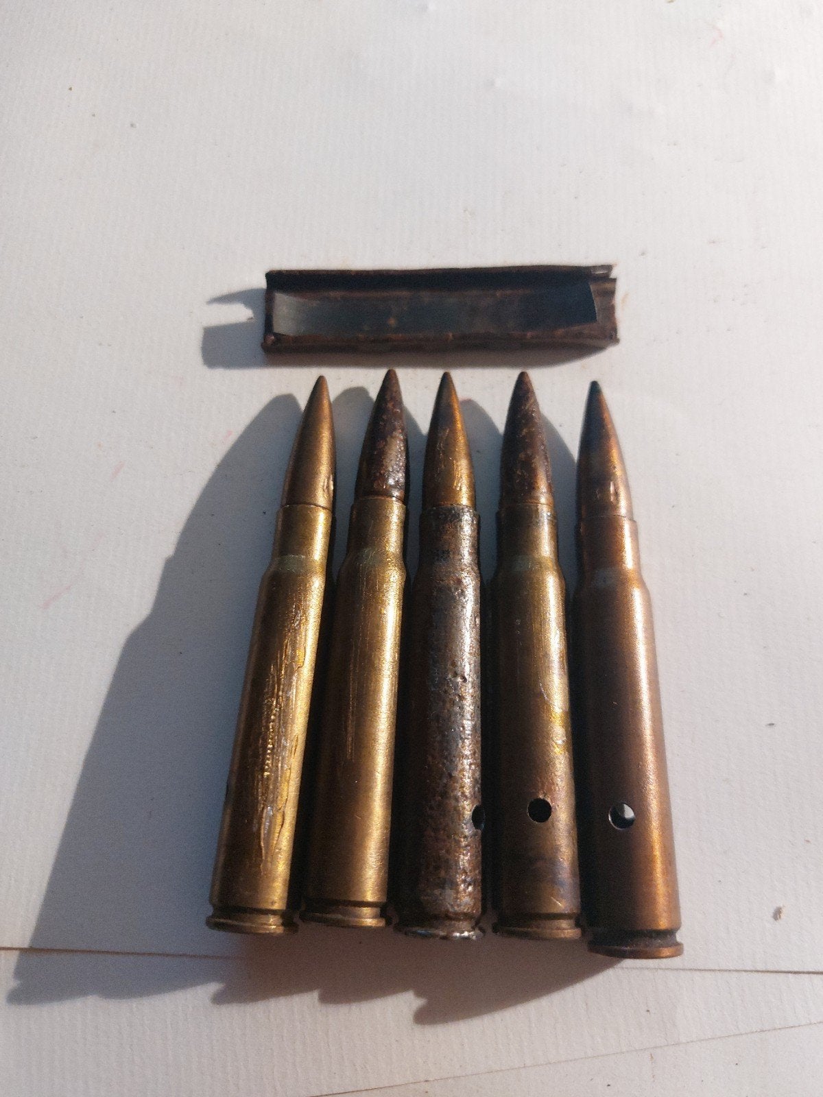 k98 clipje wo2, Verzamelen, Ophalen of Verzenden, Duitsland, Hulzen of Bodemvondsten