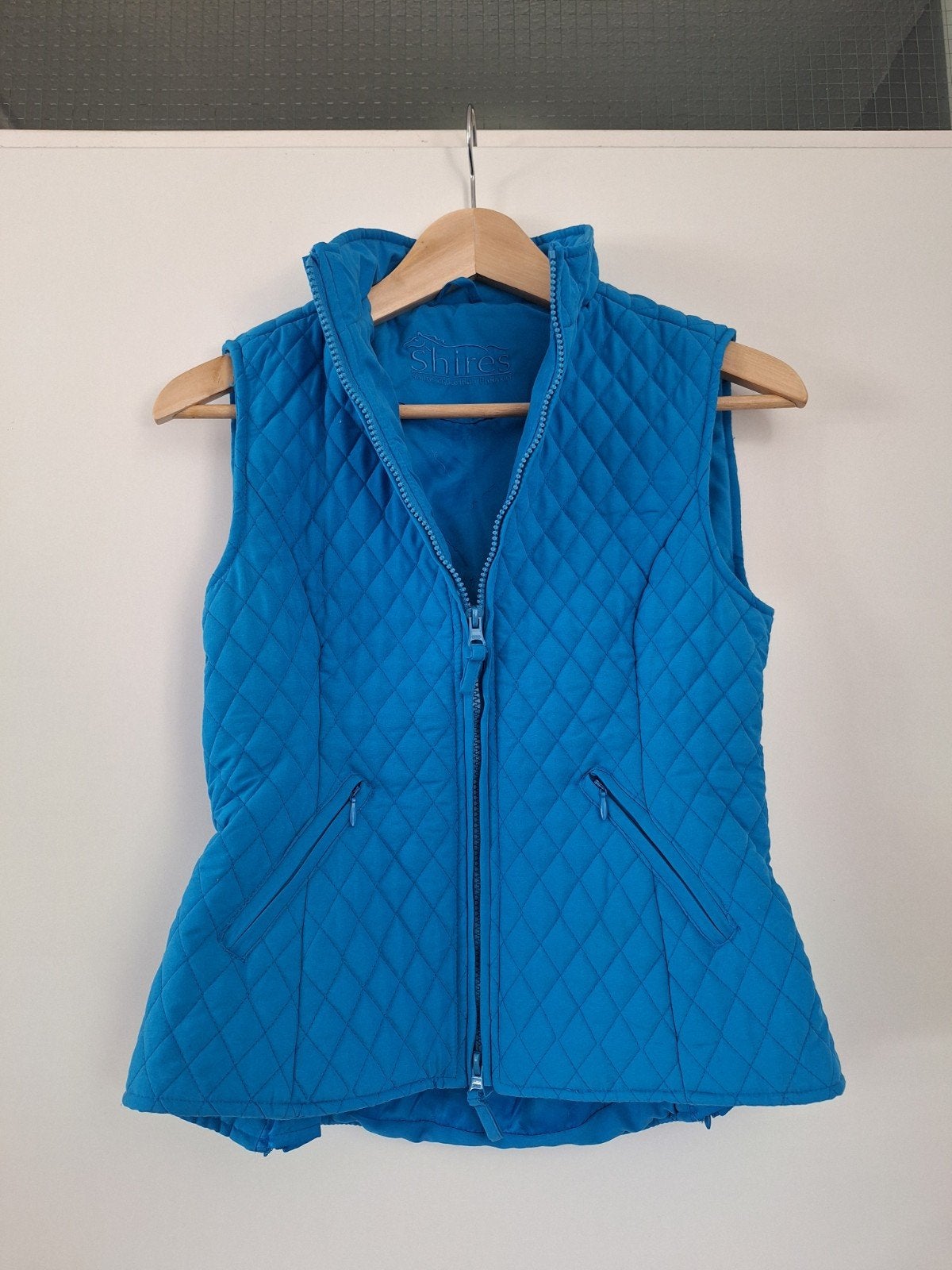 Mooie blauwe bodywarmer voor Paardrijden mt. XXS / 32 €10,-, Ophalen of Verzenden, Zo goed als nieuw, Shires Equestrian, Jongen of Meisje