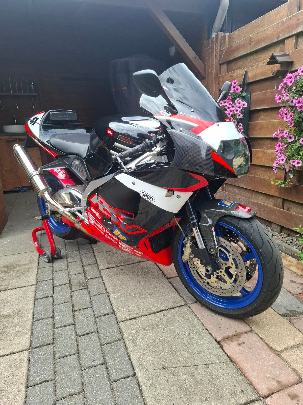 Aprilia RSV 1000 Mille Haga Replica, Motoren, 2 cilinders, Sportuitlaat, Motorrijbewijs A, Gebruikt