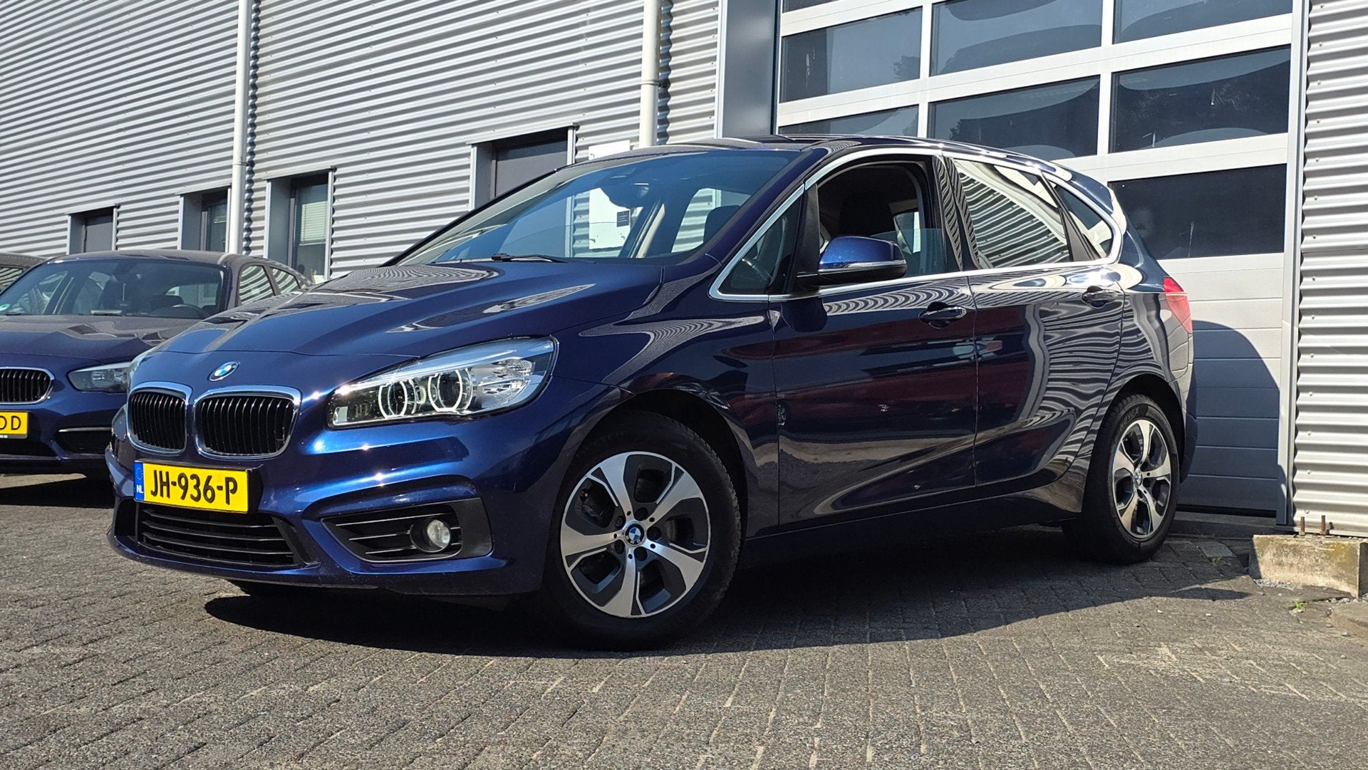 BMW 2-serie Active Tourer 218i Centennial Executive, Auto's, Voorwielaandrijving, 136 pk, Gebruikt, Blauw