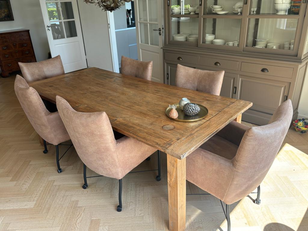 Robuuste houten eettafel met 6 stoelen, Huis en Inrichting, Tafels | Eettafels, Ophalen, Gebruikt, 50 tot 100 cm, 150 tot 200 cm