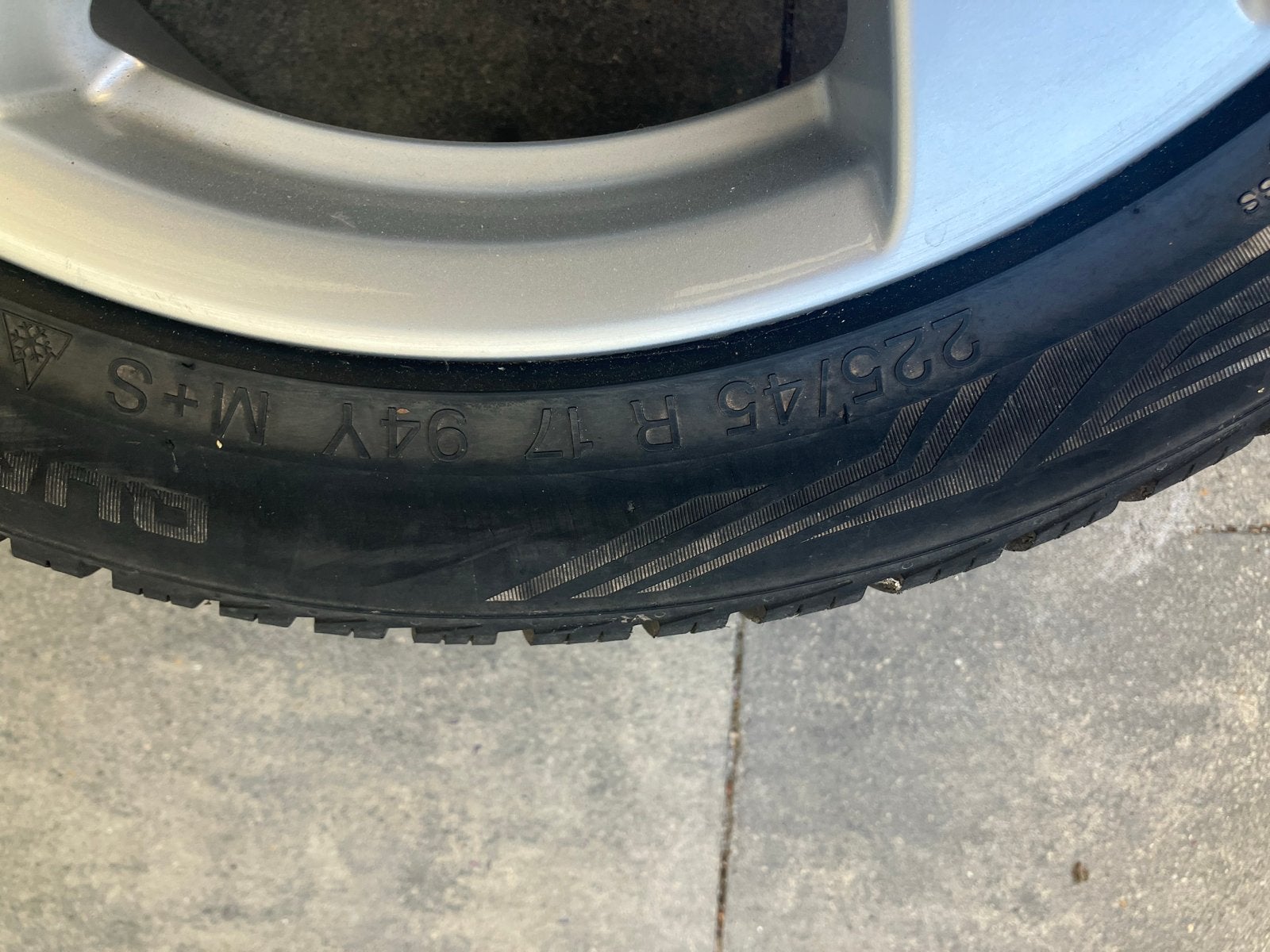 Vredestein All Season banden met Audi velgen 225/45 R17, Auto-onderdelen, Banden en Velgen, Gebruikt, Banden en Velgen, 17 inch