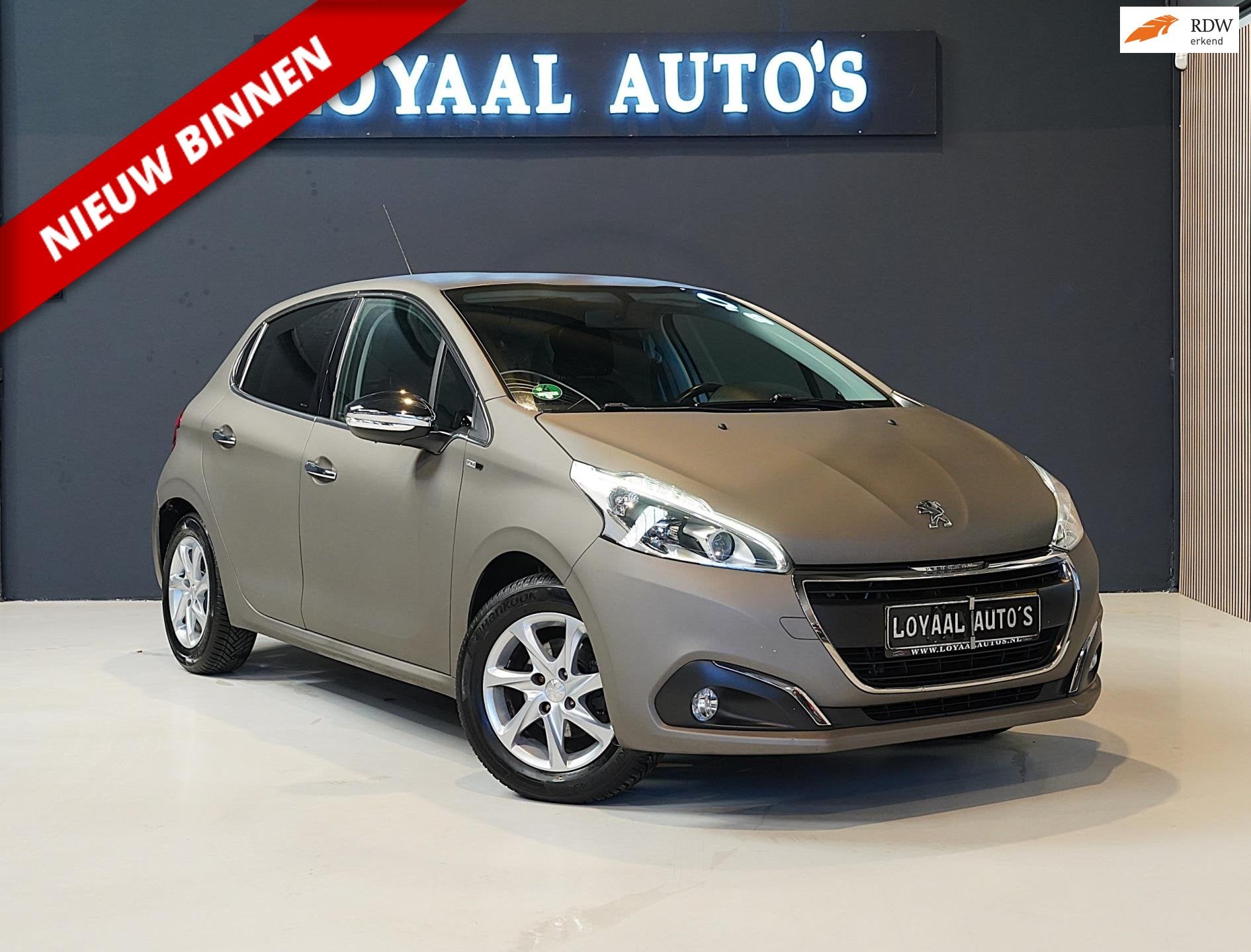 Peugeot 208 1.2 PureTech Blue Lease Premium | AIRCO | CRUISE, Voorwielaandrijving, Stof, Gebruikt, 1199 cc