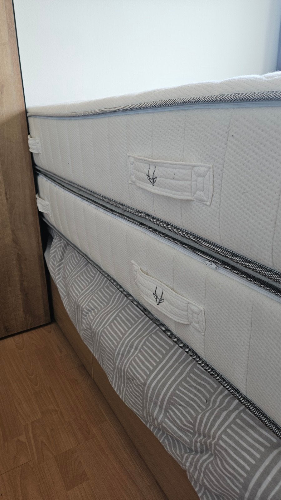 2x Matras Swiss Sense Breeze 3 Platinum H3 Firm 90x210, 90 cm, Eenpersoons, 210 cm, Ophalen of Verzenden