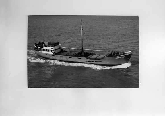 scheepvaart-foto-nimrod, Ophalen of Verzenden, Zo goed als nieuw, Motorboot, Boek of Tijdschrift