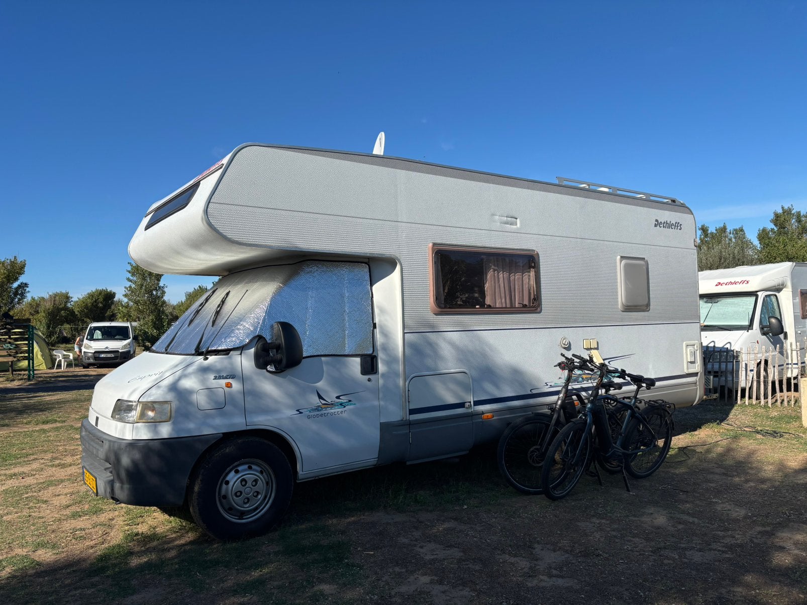 Dethleff Globetrotter alkoof camper, Caravans en Kamperen, Campers, Alkoof, Fiat, Treinzit, Particulier