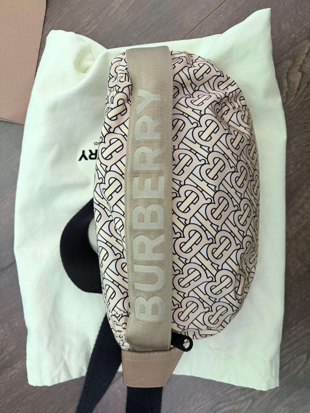 Burberry bumbag, Ophalen, Zo goed als nieuw