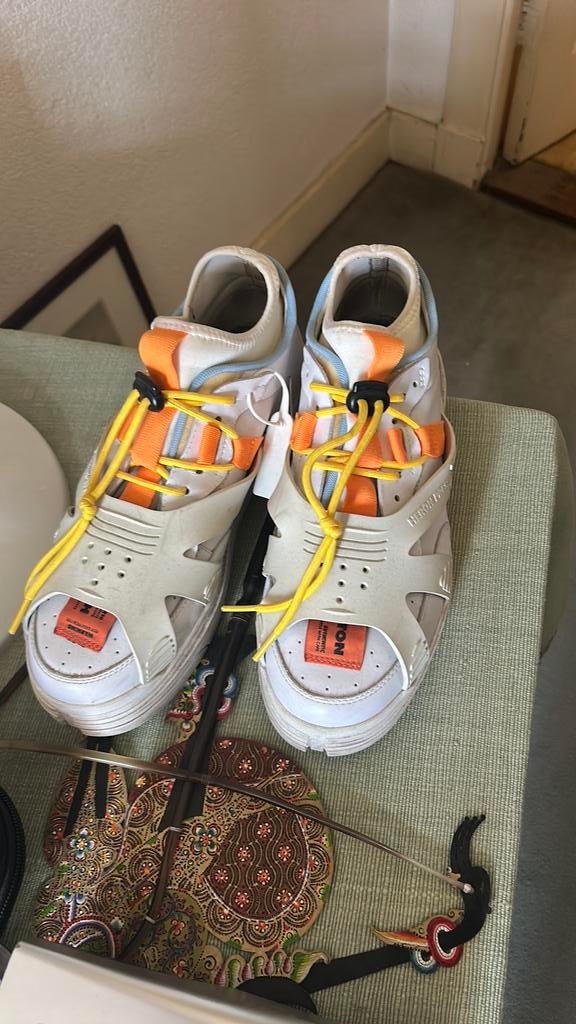 Heron preston schoen maat 44, Ophalen, Zo goed als nieuw, Zwart