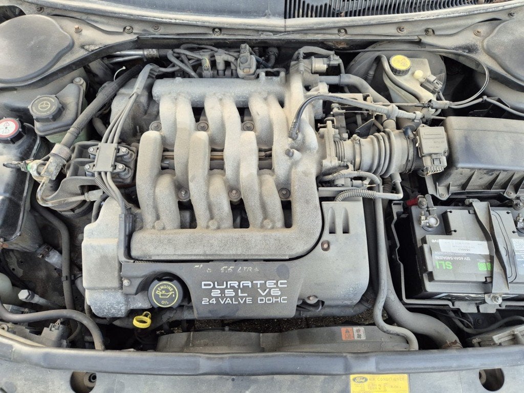 Ford MONDEO 2.5 V6 - 170 pk. GHIA - 2001 - 5 bak., Mondeo, Leder, Handgeschakeld, 170 pk