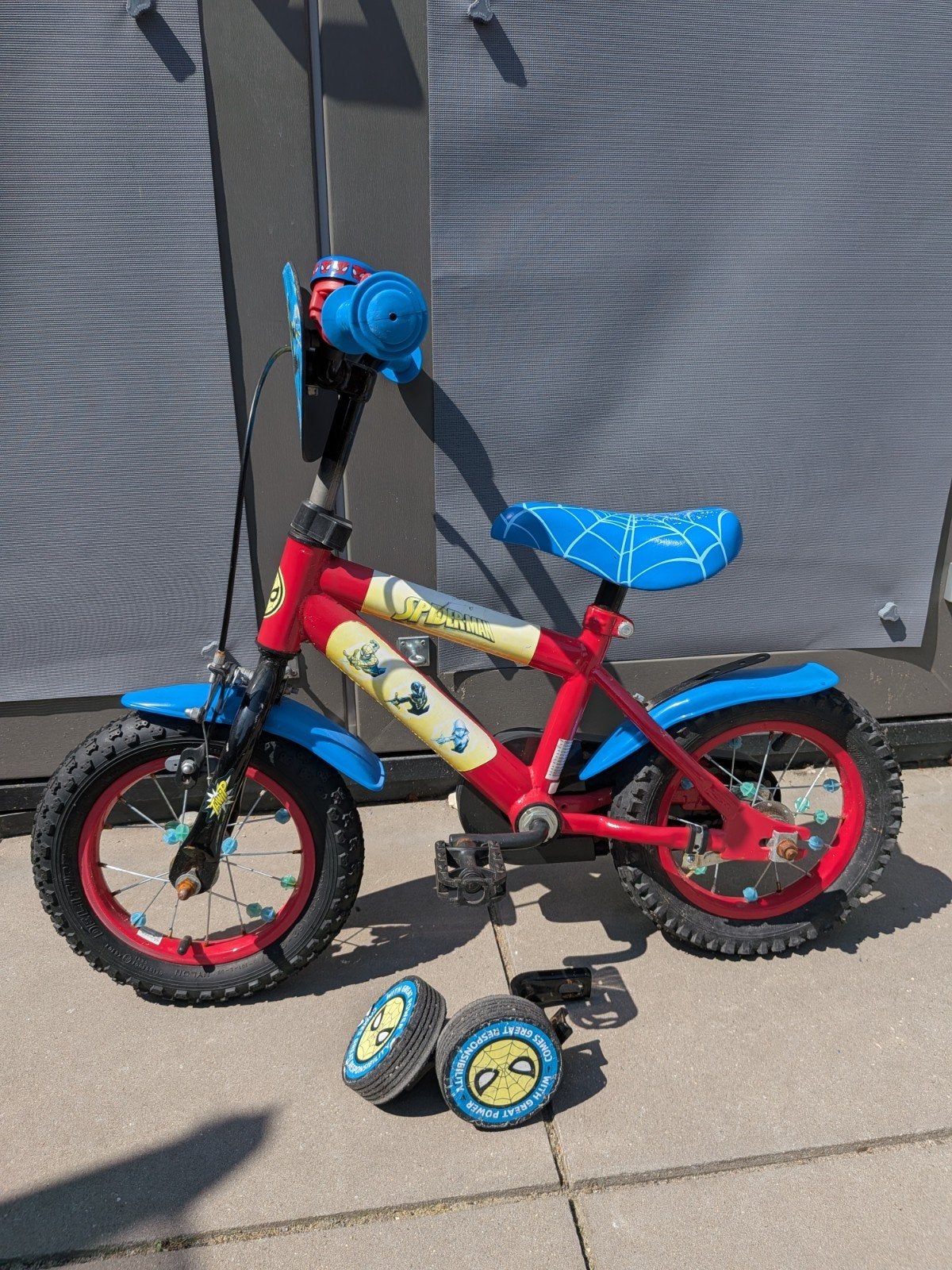 12 inch jongensfiets Spidey incl. zijwieltjes, Terugtraprem, Gebruikt, Minder dan 49 cm, Ophalen