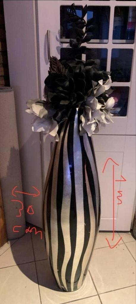 Grote Zwart-Zilveren Vaas met Kunstbloemen - 1 Meter Hoog, Ophalen, Gebruikt, Zwart, Overige materialen